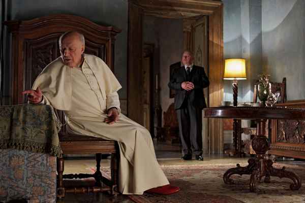 Рецензия к фильму "У нас есть Папа!" (2011). Ватикан